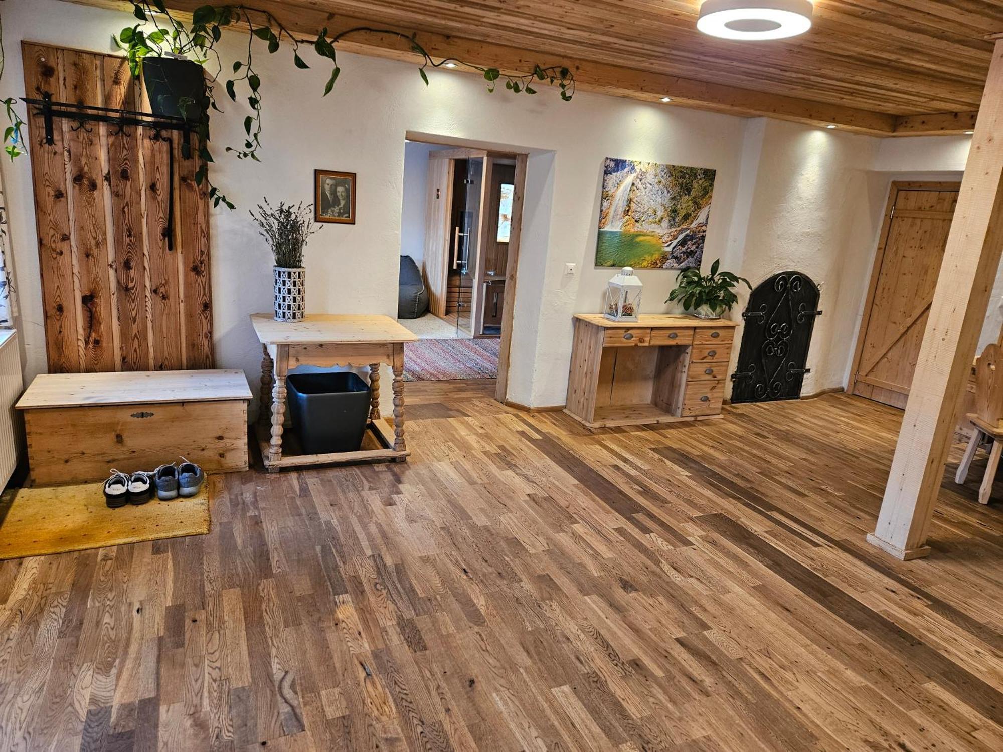Premium Apartment Mit Privatem Whirlpool, Sauna, Garten